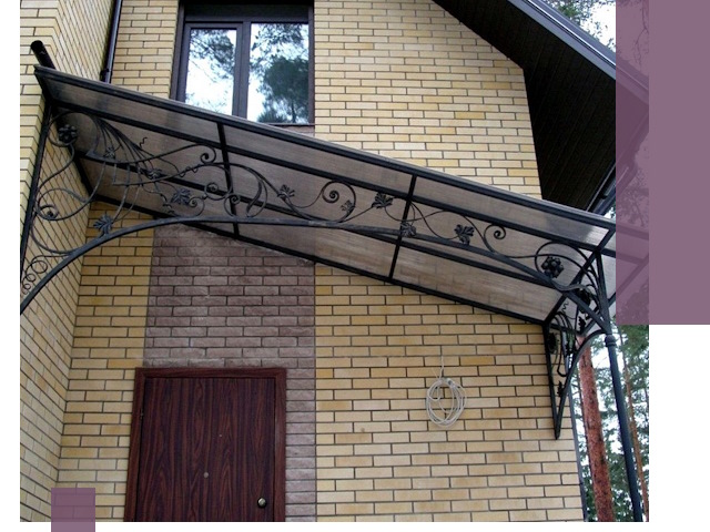 Односкатные козырьки из металла под ключ в Борзе